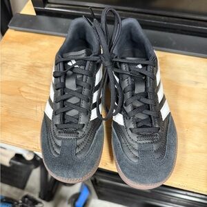Adidas Youth Predator Indoor Soccer Shoes